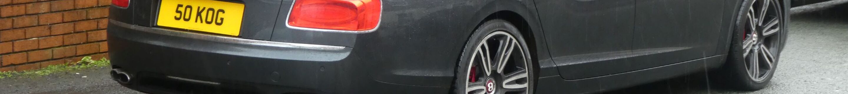 Bentley Flying Spur V8