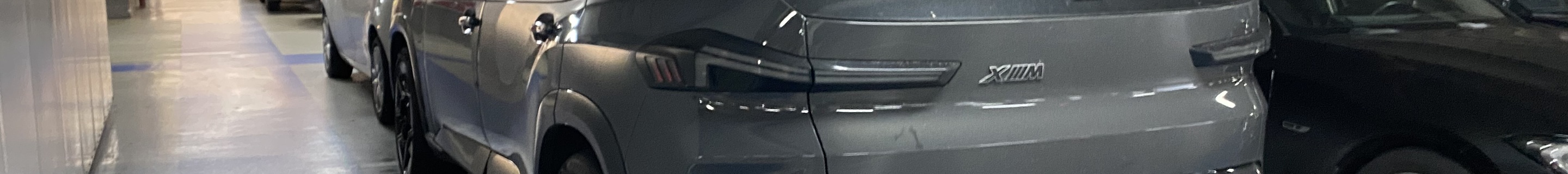 BMW XM G09