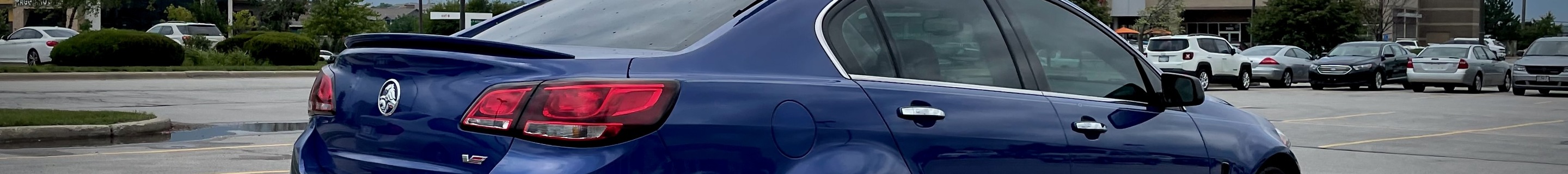 Holden VF Series II Commodore SS V