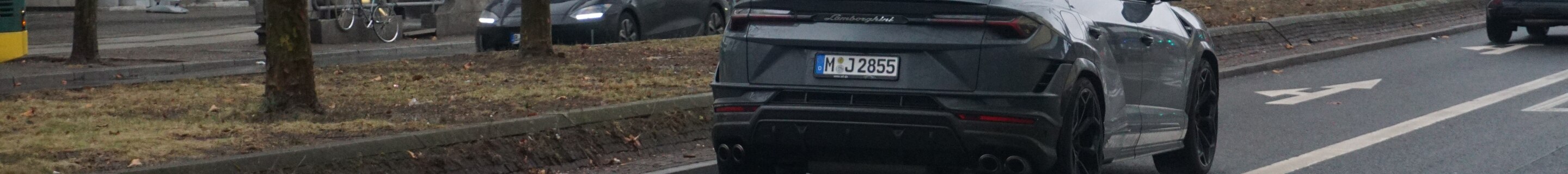 Lamborghini Urus Performante