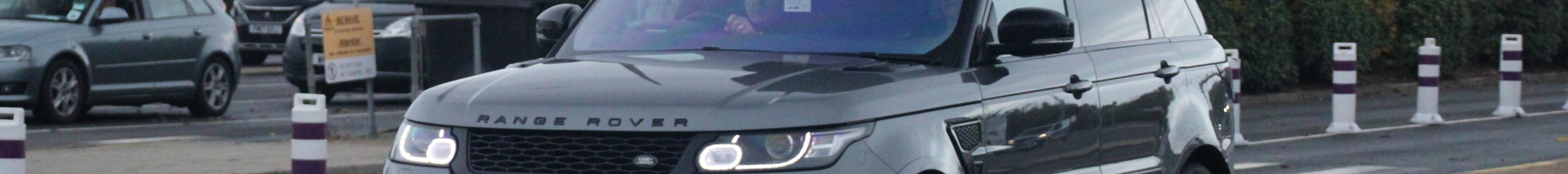 Land Rover Range Rover Sport SVR