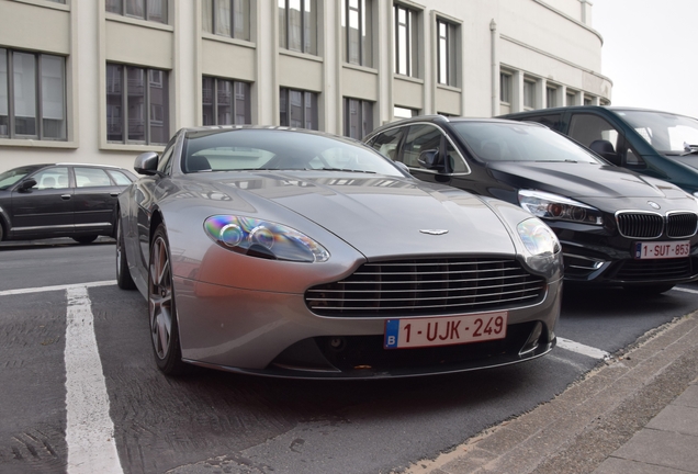 Aston Martin V8 Vantage S