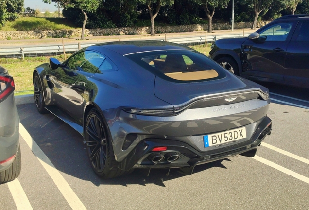 Aston Martin Vantage 2024