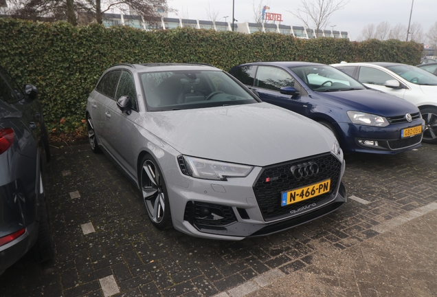 Audi RS4 Avant B9