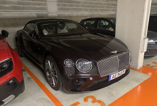 Bentley Continental GTC V8 2020