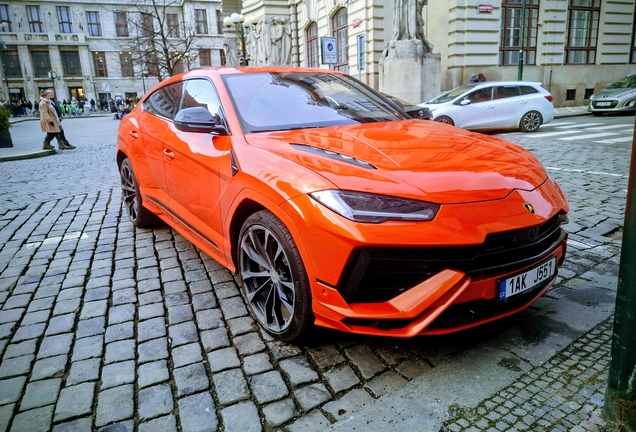 Lamborghini Urus S