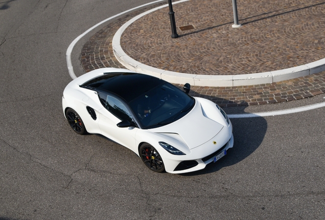 Lotus Emira