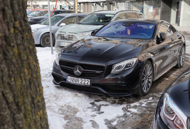 Mercedes-AMG S 63 Coupé C217