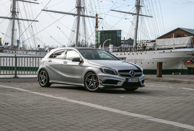 Mercedes-Benz A 45 AMG