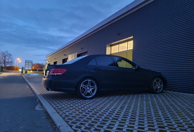 Mercedes-Benz E 63 AMG W212