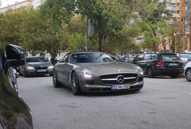 Mercedes-Benz SLS AMG Roadster