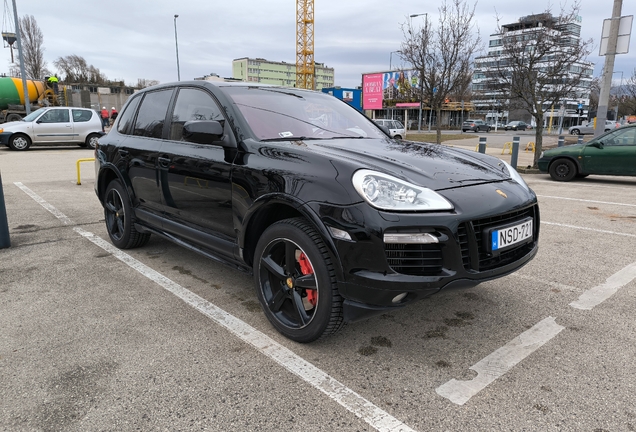 Porsche 957 Cayenne Turbo S