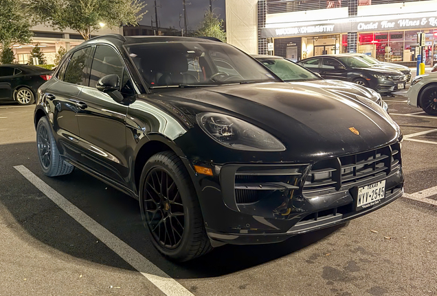 Porsche 95B Macan GTS MkII