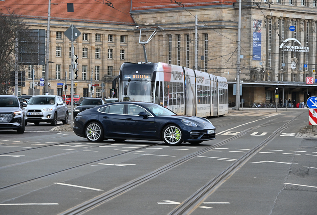 Porsche 971 Panamera Turbo S E-Hybrid MkII