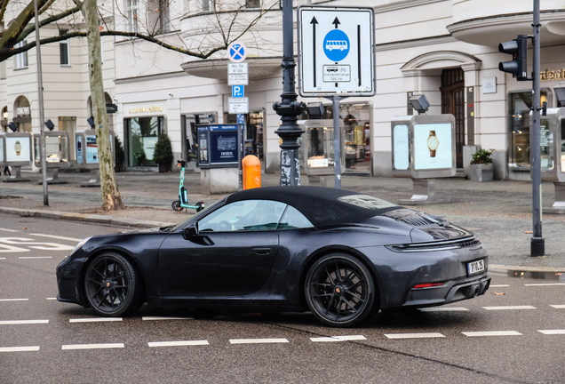 Porsche 992 Carrera 4 GTS Cabriolet MkII