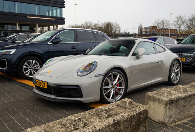 Porsche 992 Carrera 4S MkI