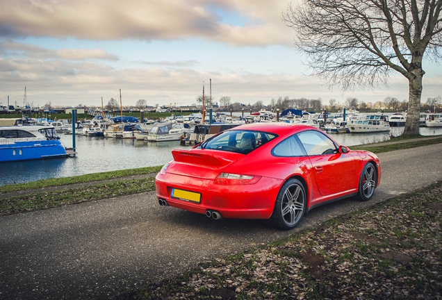 Porsche 997 Carrera 4S MkI