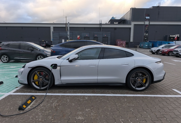 Porsche Taycan Turbo S