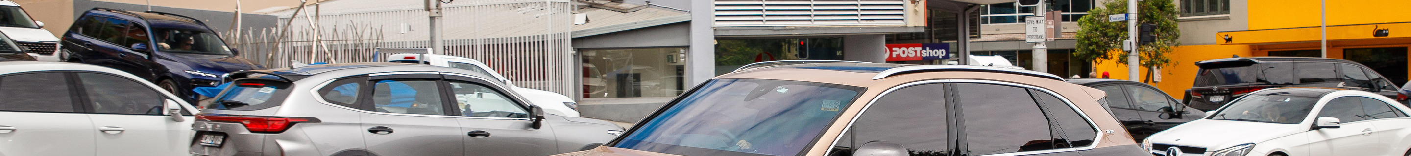 Bentley Bentayga V8 2021 First Edition