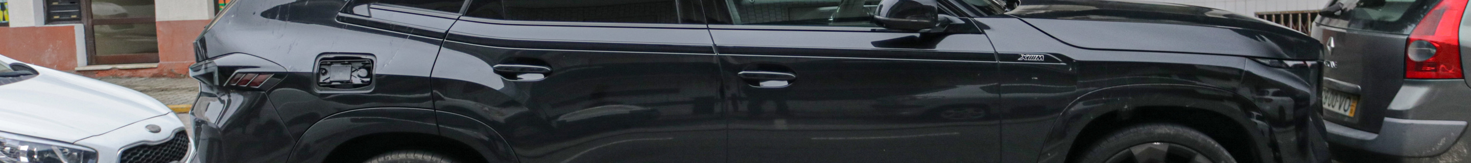 BMW XM G09