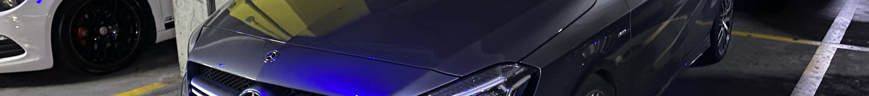 Mercedes-AMG A 45 W176 2015