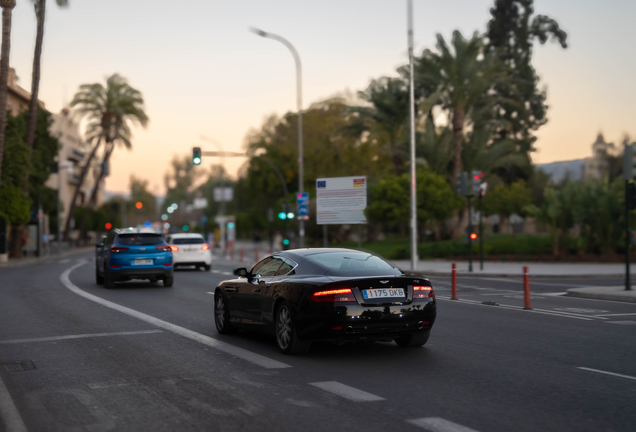 Aston Martin DB9