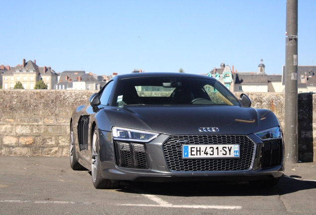 Audi R8 V10 2015