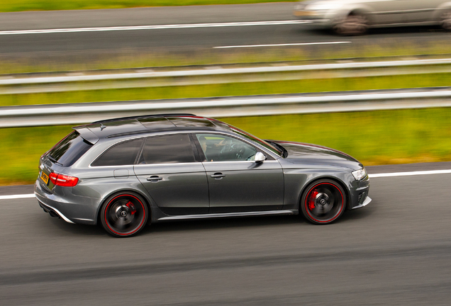 Audi RS4 Avant B8