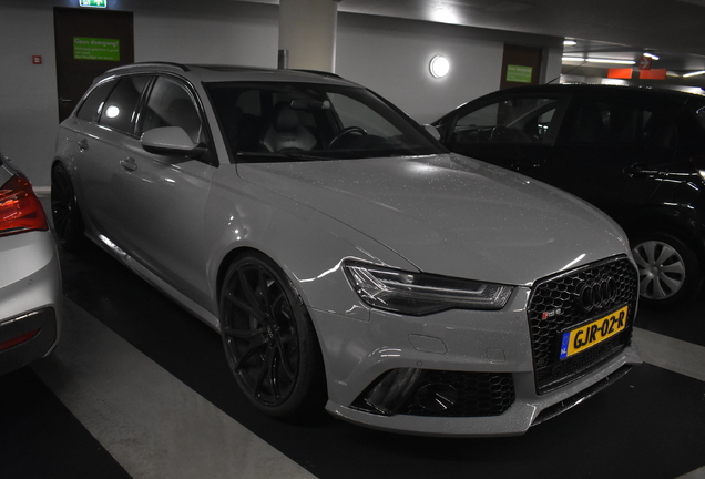 Audi RS6 Avant C7 2015