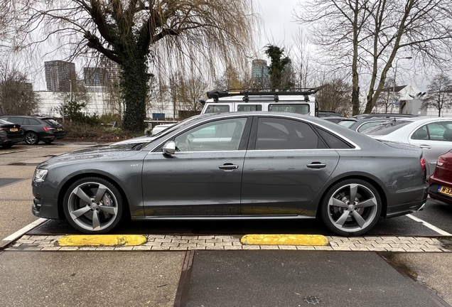 Audi S8 D4 2014