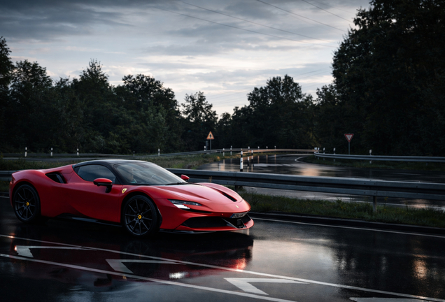 Ferrari SF90 Spider