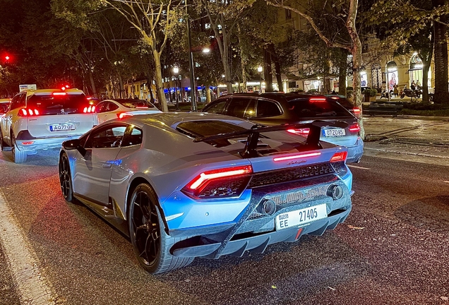 Lamborghini Huracán LP640-4 Performante