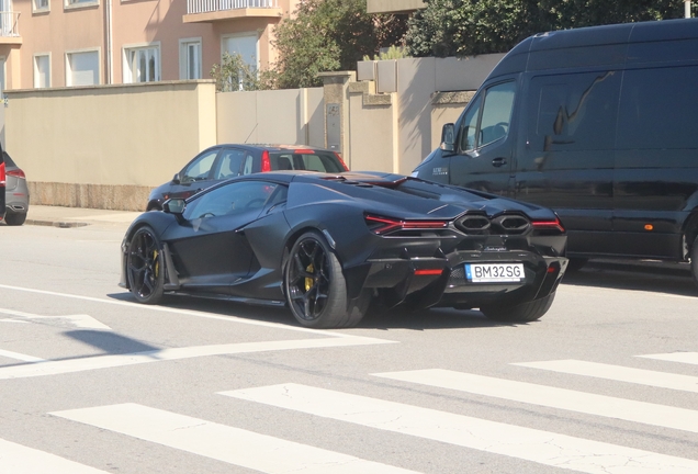 Lamborghini Revuelto