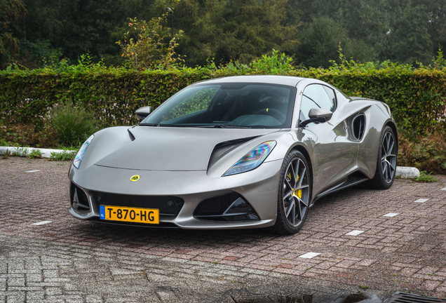 Lotus Emira