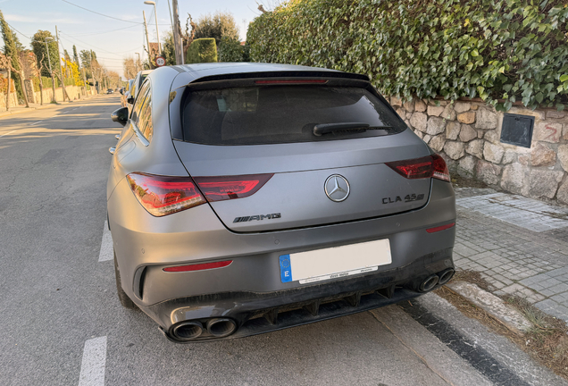 Mercedes-AMG CLA 45 S Shooting Brake X118