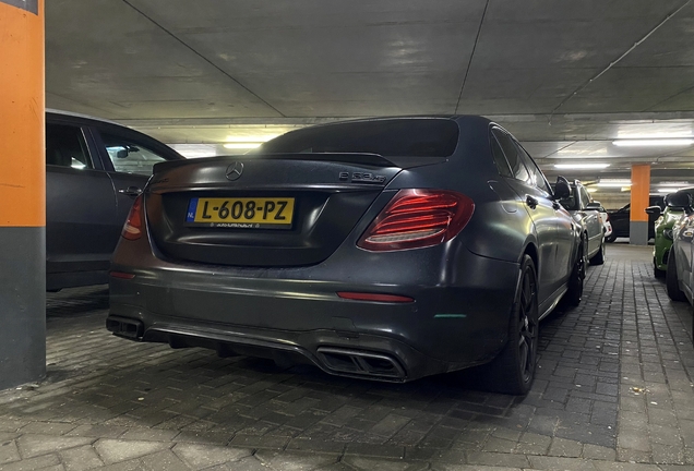 Mercedes-AMG E 63 S W213