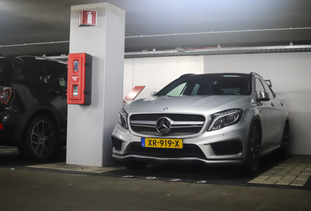 Mercedes-Benz GLA 45 AMG X156