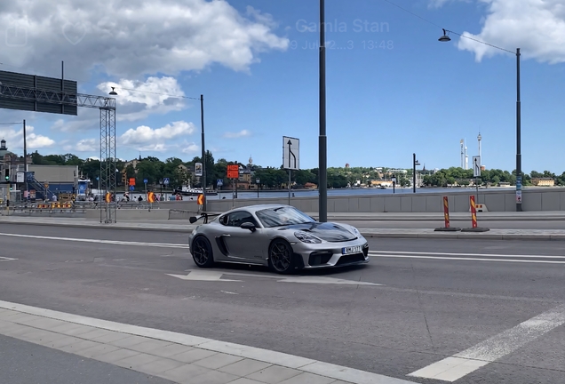 Porsche 718 Cayman GT4 RS Weissach Package