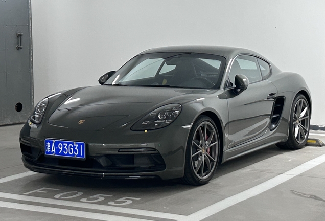 Porsche 718 Cayman GTS