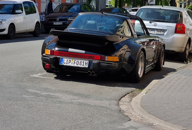 Porsche 930 Turbo Targa
