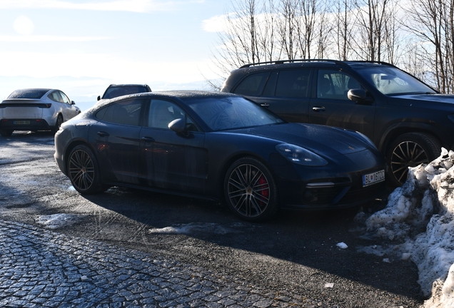 Porsche 971 Panamera Turbo MkI
