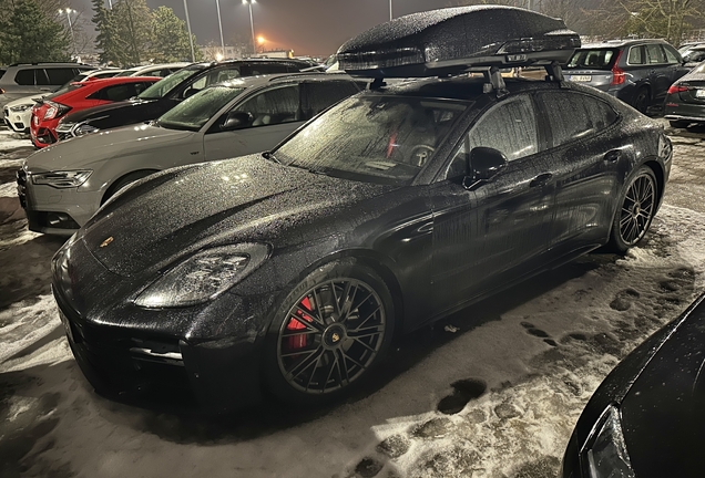 Porsche 972 Panamera GTS MkI
