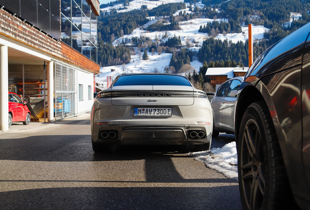 Porsche 972 Panamera Turbo E-Hybrid