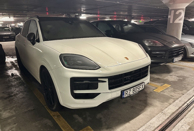 Porsche 9YA Cayenne GTS MkII