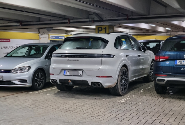 Porsche 9YA Cayenne Turbo E-Hybrid