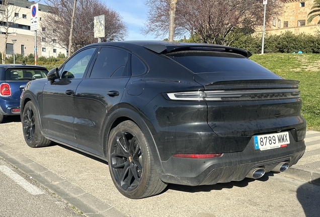 Porsche Cayenne Coupé Turbo E-Hybrid