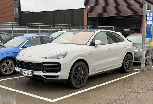 Porsche Cayenne Turbo S E-Hybrid