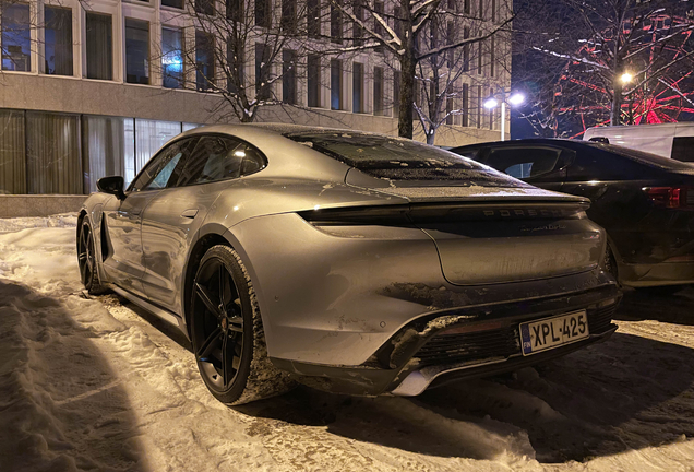 Porsche Taycan Turbo