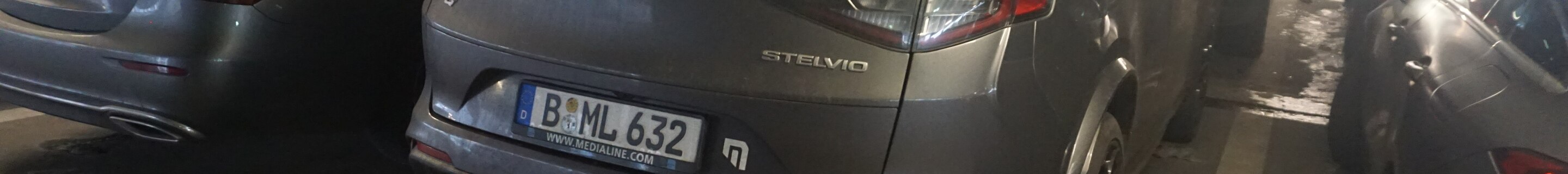 Alfa Romeo Stelvio Quadrifoglio 2023