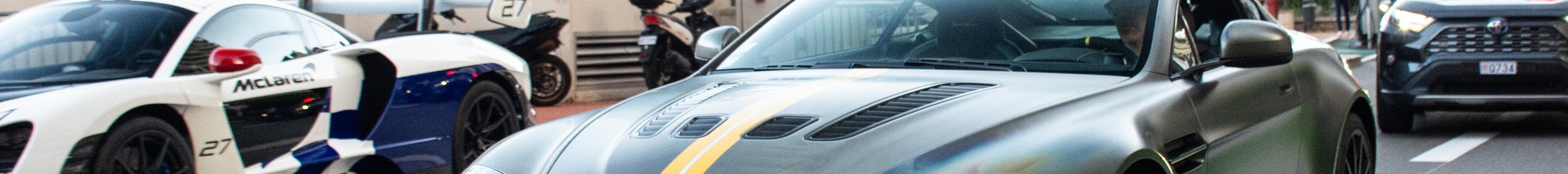 Aston Martin V12 Vantage S Satin Seven